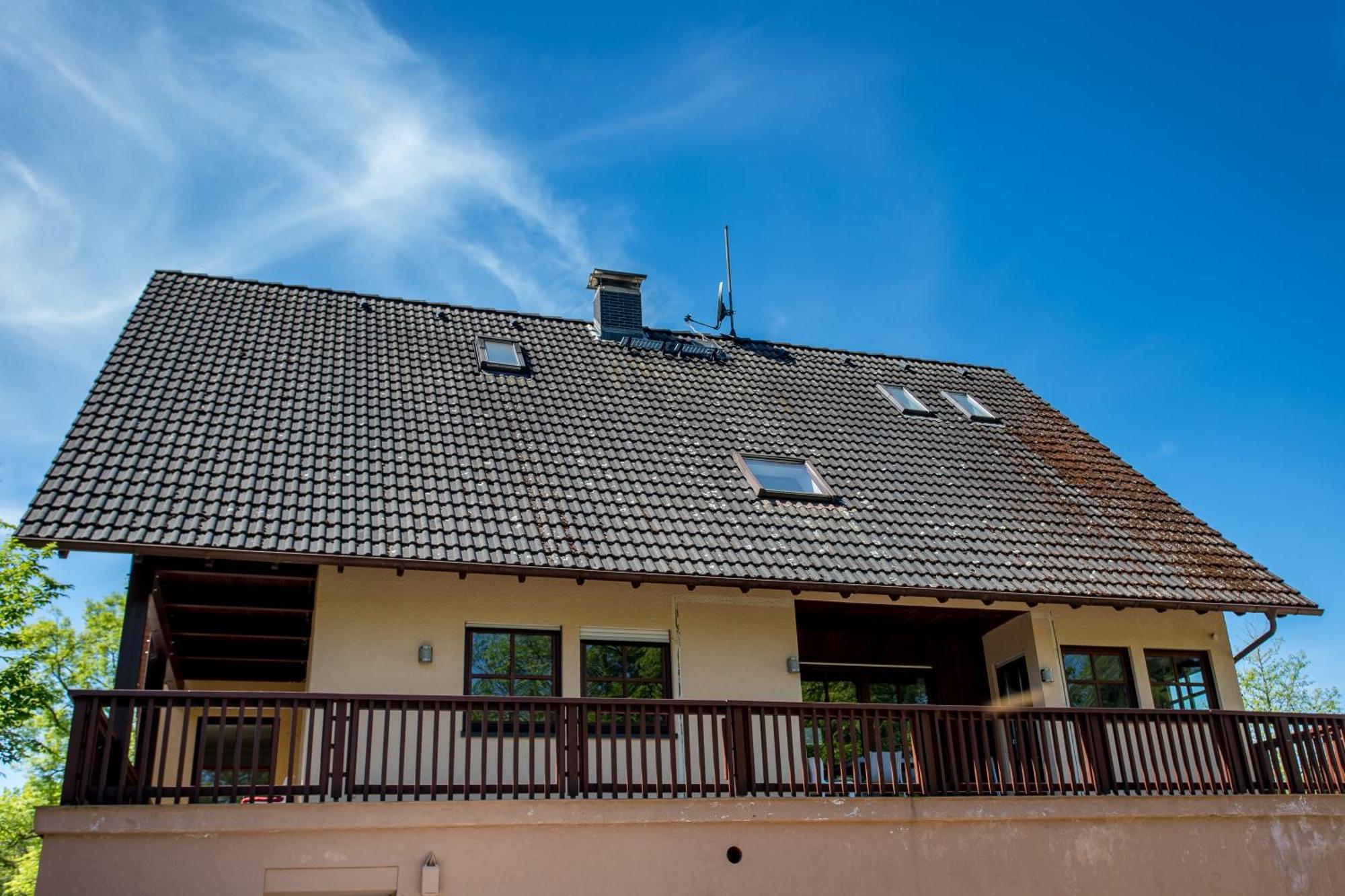 Ferienwohnung Mit 123Qm Fuer 8 Personen Mit Sehr Grossem Garten, Einfache Innen-Ausstattung Lipsia Esterno foto